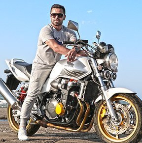 288-motorcyle-man motorcycle insurance